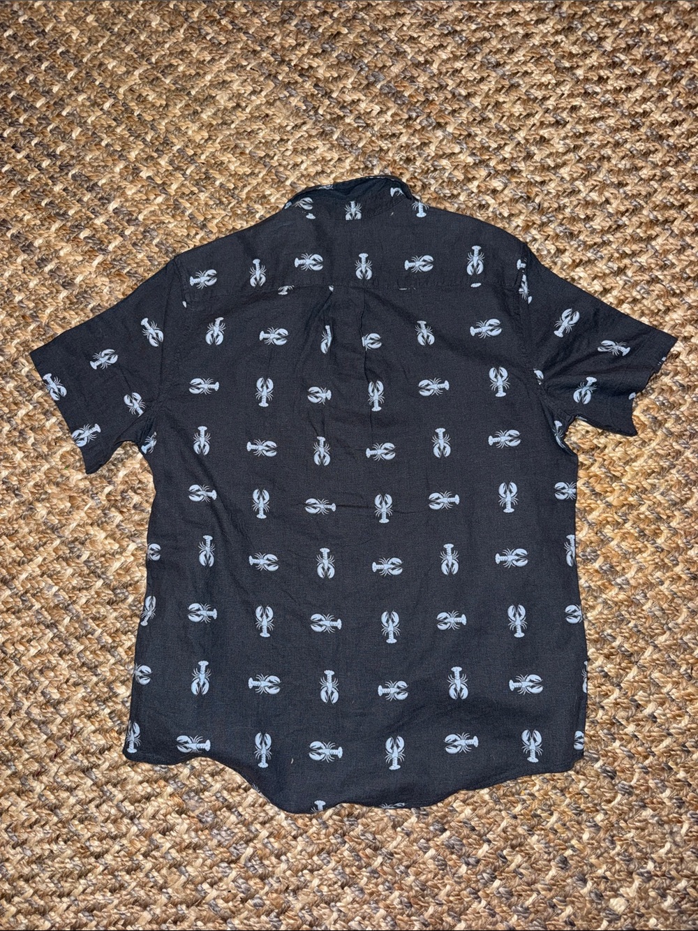 Daniel Hechter Navy Short-Sleeve Button-Down Shirt with Light Blue Lobster Motif - Picture 4 of 4
